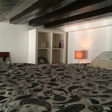 Lovely Studio Center Of Apartment Paris